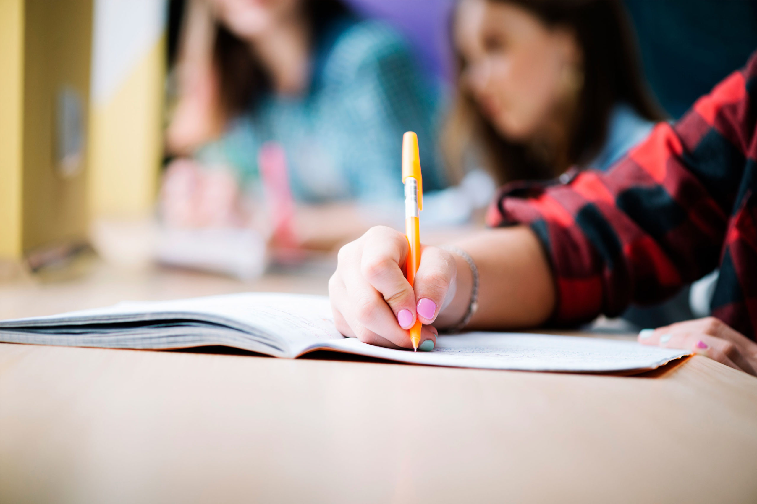 Três dificuldades comuns na adolescência em sala de aula