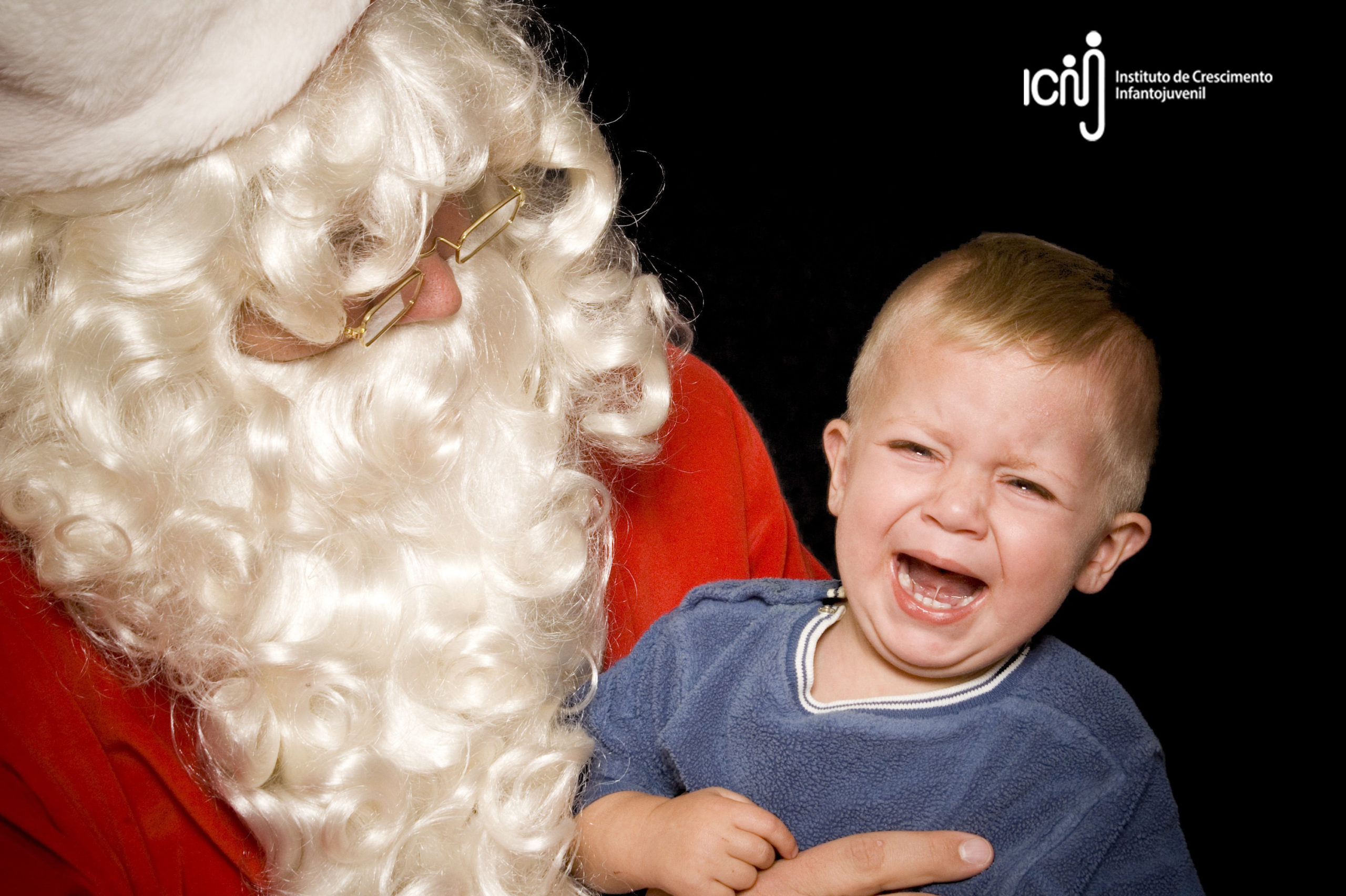 Seu filho tem medo de palhaço e Papai Noel?